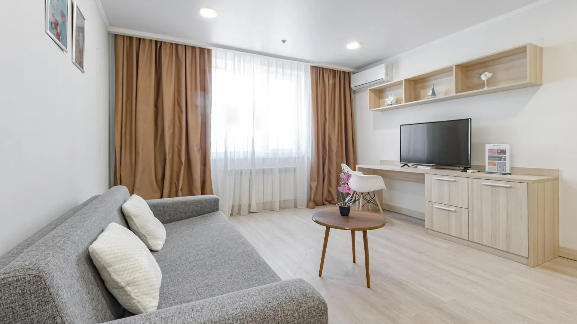 Hotel Y'Estoria Апарт-Отель, Район Expo Центра Nur-Sultan